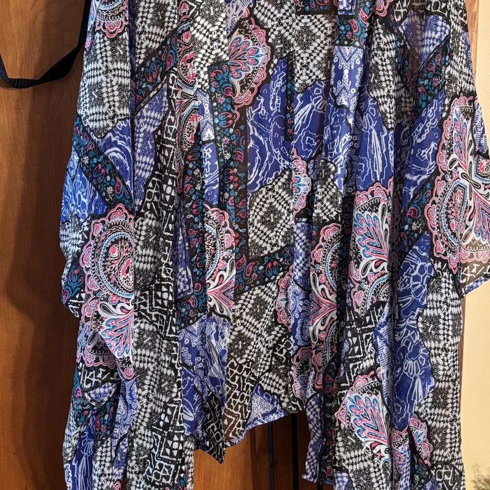 Arizona Jean Company Multicolor Patterned Kimono